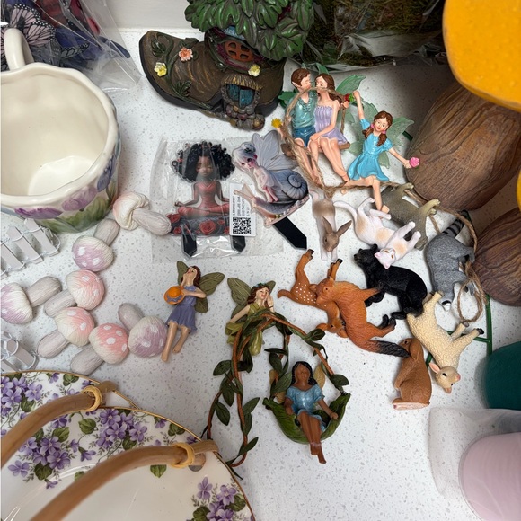 Whimsical Fairy Garden Party Set - Picture 3 of 9